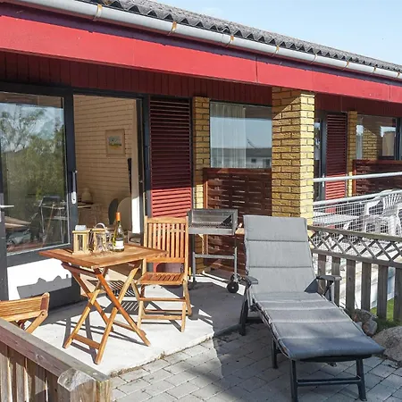 Apartment In With Wifi Allinge-Sandvig
