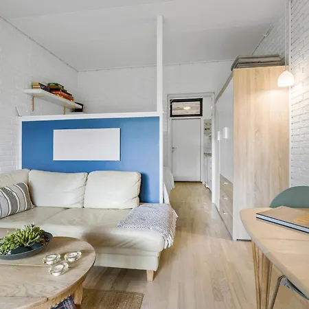 Apartment Gorgeous In With Kitchen Allinge-Sandvig