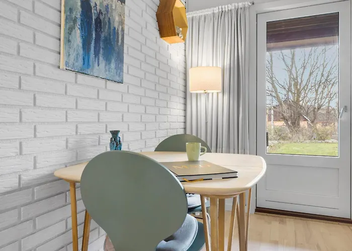Apartment In With Wifi Allinge-Sandvig